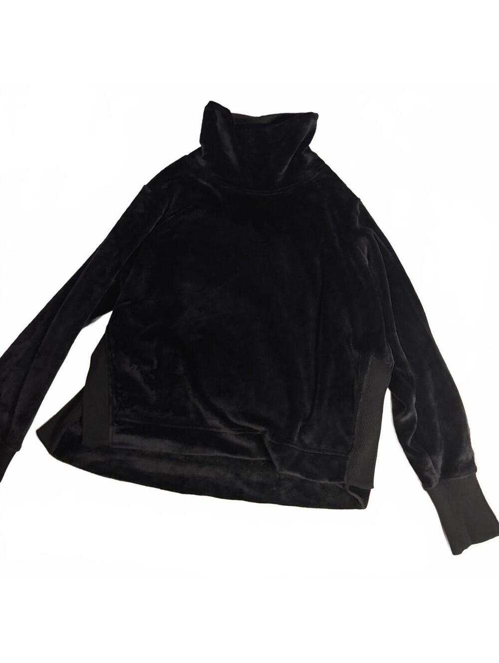 Athleta Black Plush Velour Turtleneck Pullover Sweatshirt Women’s MED